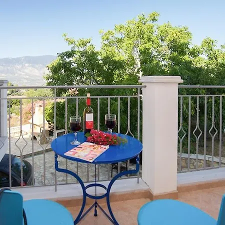 Kazarma At Village Apartament *