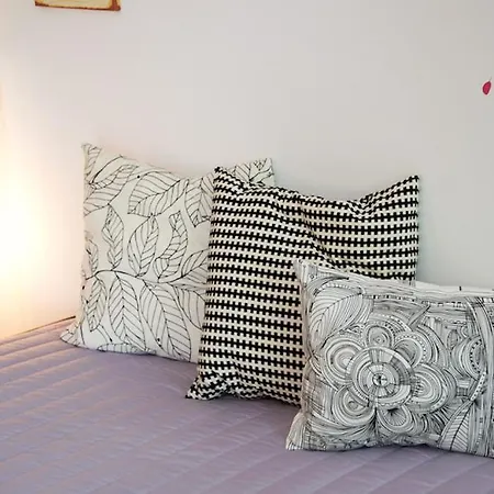 Apartament Kazarma At Village Klísmata