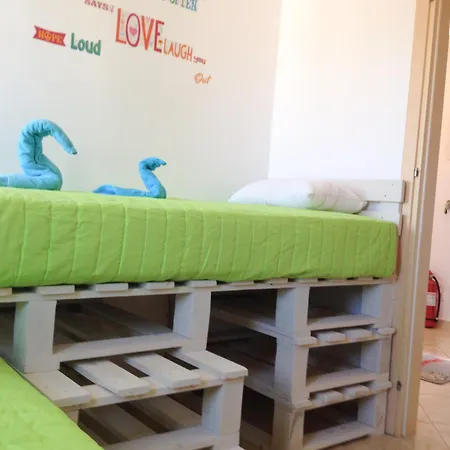 Kazarma At Village * Klísmata