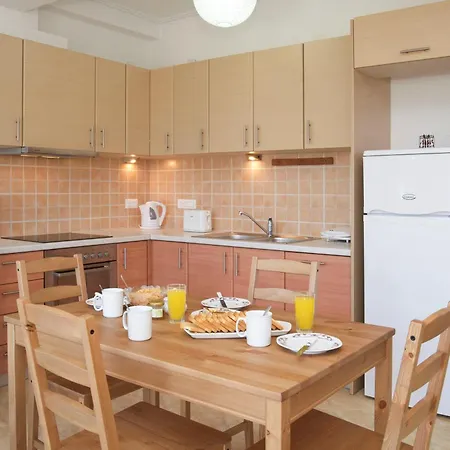 Kazarma At Village Klísmata