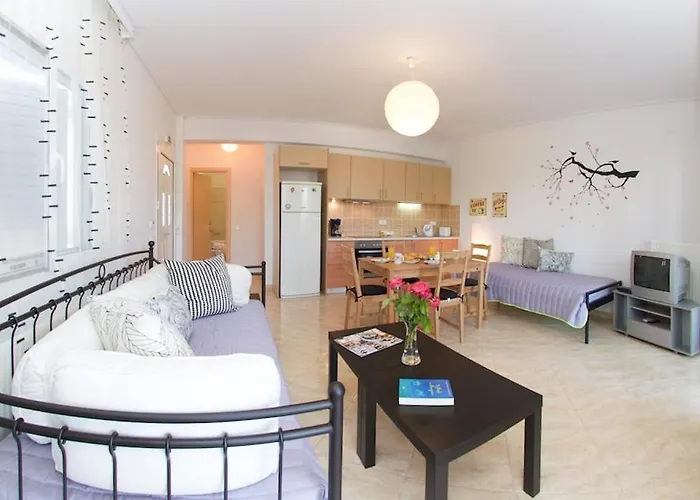 Kazarma At Village Klísmata